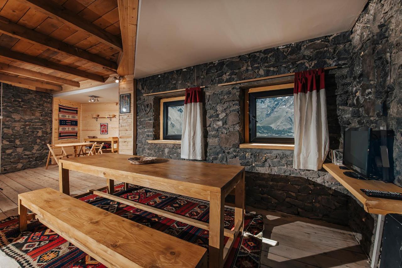 Kazbegi Hut Villa Eksteriør billede